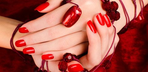 Маникюр с покрытием гель-лаком в салоне «Фактура»