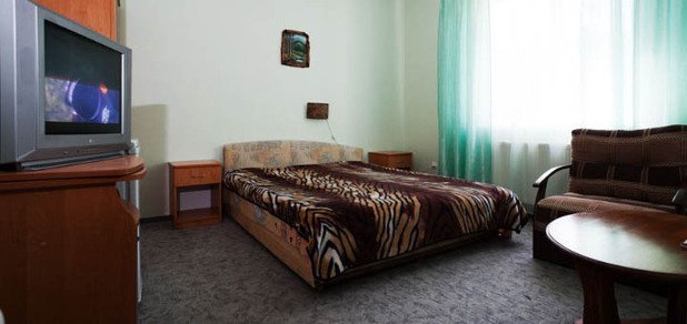 https://cdn1.pokupon.ua/uploaded/new_campaign_pictures/200830/data/main620x292/720x3.jpg?1477473952