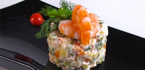 Скидка до 50% на меню и напитки в «Яблоко»