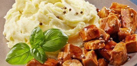 Скидка 30% на все меню кухни и бара в «Троя»