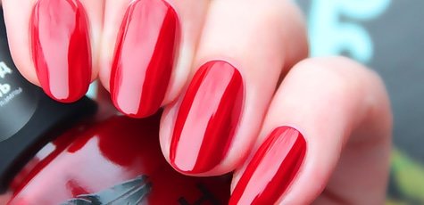 Маникюр и педикюр с покрытием в студии «LinaNails»