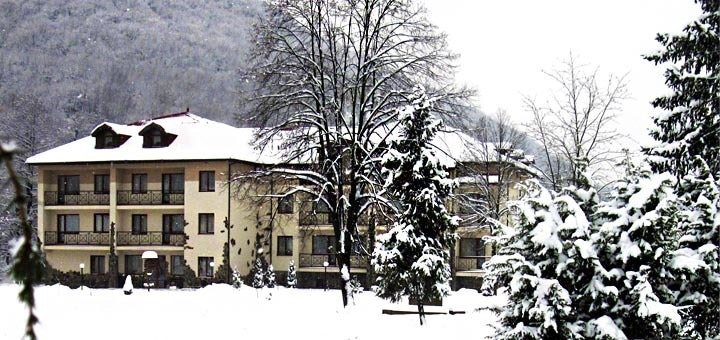 https://cdn1.pokupon.ua/uploaded/new_campaign_pictures/21821/data/main720x340/b1.jpg?1385998294