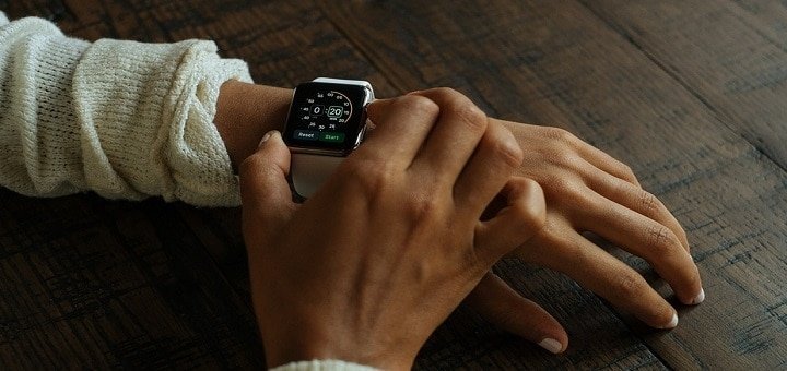 https://cdn1.pokupon.ua/uploaded/new_campaign_pictures/227604/data/main720x340/smart-watch-821558_960_720.jpg?1481535142