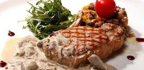 Скидка 50% на блюда меню, чай и кофе в кафе «Soda»