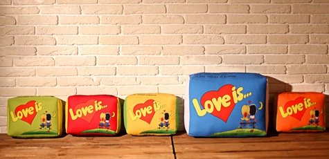 Скидка 20% на подушки Love is…