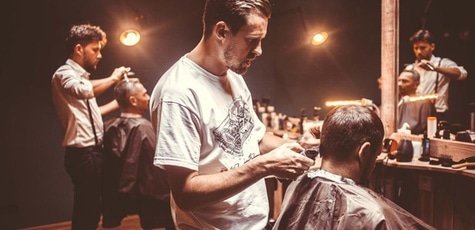 Скидка 25% на мужскую стрижку в Frisor Barbershop