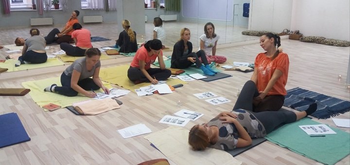 https://cdn1.pokupon.ua/uploaded/new_campaign_pictures/248497/data/main720x340/bless-obuchenie.jpg?1486458698