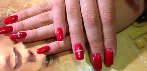 Скидка 34% на маникюр, педикюр в «Талина»