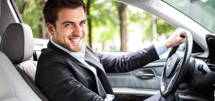 https://cdn1.pokupon.ua/uploaded/new_campaign_pictures/256010/data/main720x340/Guy_in_car.jpg?1487837759