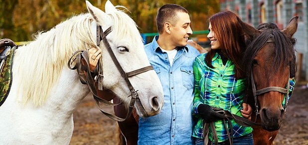 https://cdn1.pokupon.ua/uploaded/new_campaign_pictures/29871/data/main620x292/horses-big-2.jpg?1406627019