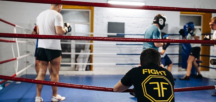 https://cdn1.pokupon.ua/uploaded/new_campaign_pictures/396372/data/main720x340/fight.jpg?1490347385
