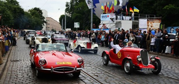 https://cdn1.pokupon.ua/uploaded/new_campaign_pictures/404255/data/main620x292/1929863_800x600_leopolis_grand_prix-.jpg?1493287485