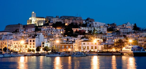 https://cdn1.pokupon.ua/uploaded/new_campaign_pictures/407543/data/main620x292/tours-in-spain-2.jpg?1495529479