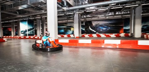 Скидка до 64% на заезды в картинг-клубе «Лидер»