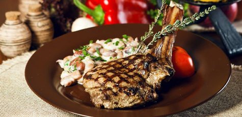 Скидка 50% на все меню кухни в ресторане «Легенда»