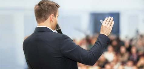 Ораторское искусство в центре «Magic Moments»