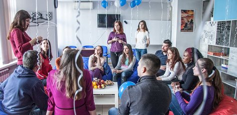 1 месяц безлимитного изучения английского языка 