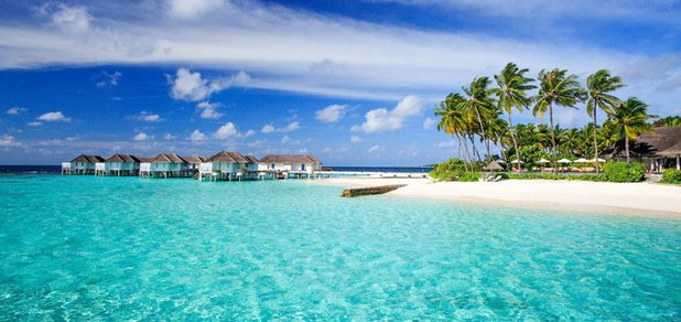 https://cdn1.pokupon.ua/uploaded/new_campaign_pictures/415904/data/main620x292/01-2000x925-Beach-15.jpg?1500282880