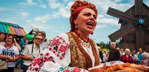 Тур «Сорочинская ярмарка 2017» от «Етно Мандри»