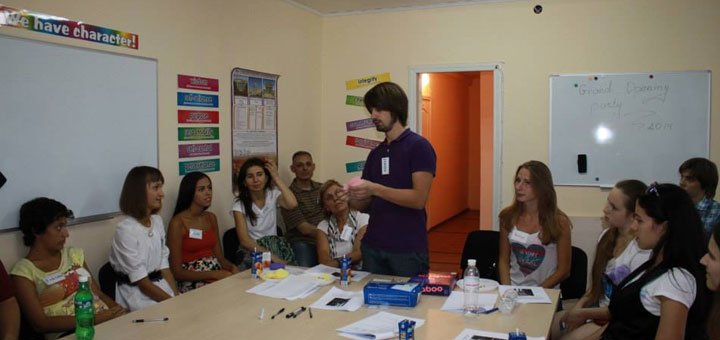 https://cdn1.pokupon.ua/uploaded/new_campaign_pictures/428558/data/main720x340/sherl6.jpg?1507038334