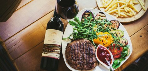 Скидка 50% на все меню кухни в ресторане «Bar B-Q»