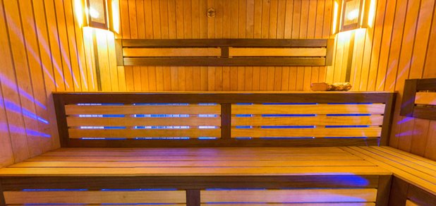 https://cdn1.pokupon.ua/uploaded/new_campaign_pictures/429725/data/main620x292/sauna-06.jpg?1507720662