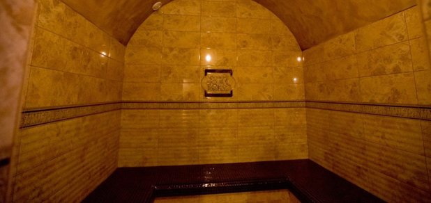 https://cdn1.pokupon.ua/uploaded/new_campaign_pictures/430412/data/main620x292/hamam1.jpg?1507882043