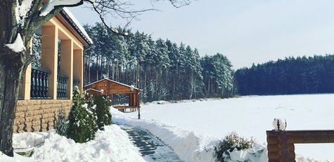 Отдых в комплексе «Чарівне Озеро» под Киевом