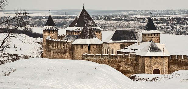 https://cdn1.pokupon.ua/uploaded/new_campaign_pictures/435937/data/main620x292/hottyn.jpg?1510749322