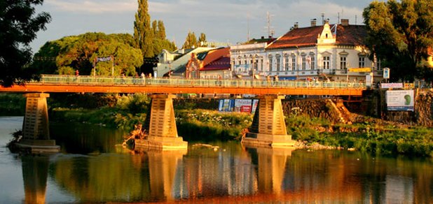 https://cdn1.pokupon.ua/uploaded/new_campaign_pictures/437414/data/main620x292/720x6.jpg?1511346020