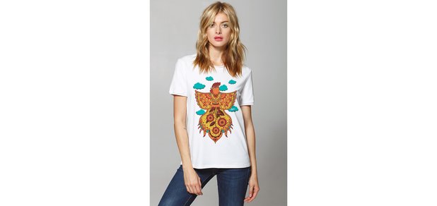https://cdn1.pokupon.ua/uploaded/new_campaign_pictures/444358/data/main620x292/womens-tshirt-fire-rooster-white-667x1000.jpg?1514988167