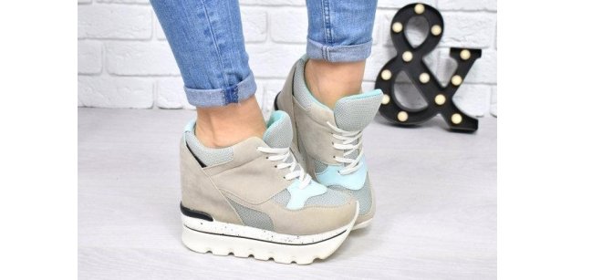 https://cdn1.pokupon.ua/uploaded/new_campaign_pictures/448411/data/main720x340/product-Krossovki-zhenskie-na-platforme-bezheviy-Sport-4154_93462fb52c6891895defdb6f6f46c0dc.ipthumb460x460prop.jpg?1517475907