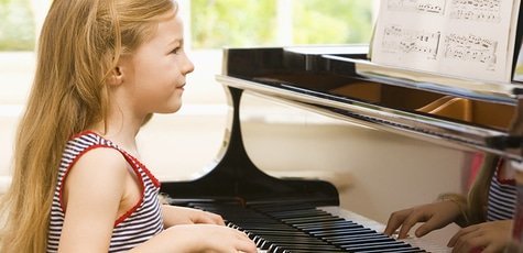Уроки игры на фортепиано от «Engamusic» -77%