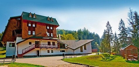 Отдых в комплексе «Рожанка» в Славском -45%!