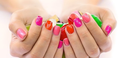 Экспресс маникюр ТРЦ ПортСити «NailBar PortCity»