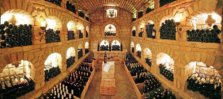 https://cdn1.pokupon.ua/uploaded/new_campaign_pictures/455826/data/main720x340/gourmet-in-tirol-wine-cellar_01.jpg?1518922718