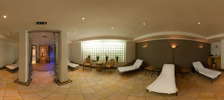 https://cdn1.pokupon.ua/uploaded/new_campaign_pictures/455829/data/main720x340/wellness-beauty-treatment-in-mayrhofen-tirol-relaxation-area_03.jpg?1518922723