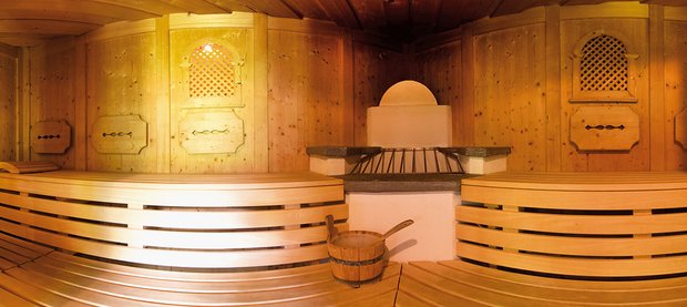 https://cdn1.pokupon.ua/uploaded/new_campaign_pictures/455830/data/main620x292/wellness-beauty-treatment-in-mayrhofen-tirol-sauna_01_0.jpg?1518922725