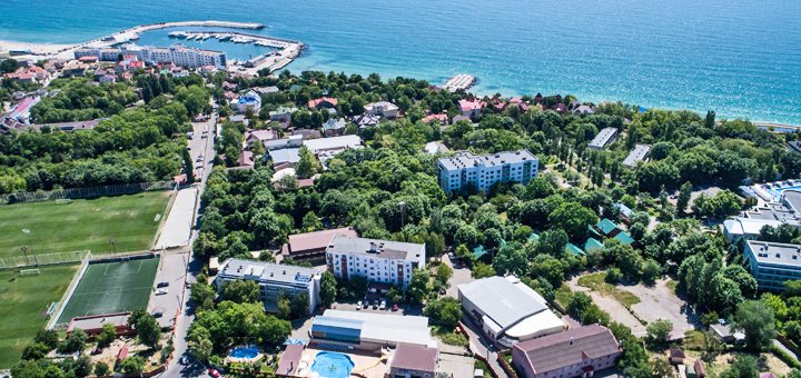 https://cdn1.pokupon.ua/uploaded/new_campaign_pictures/457214/data/main720x340/DJI_0005-2%D0%BE%D0%B1%D1%89%D0%B8%D0%B9-%D0%B2%D0%B8%D0%B4-%D0%B4%D1%80%D0%BE%D0%BD-%D1%81-%D0%BC%D0%BE%D1%80%D0%B5%D0%BC.jpg?1518928885