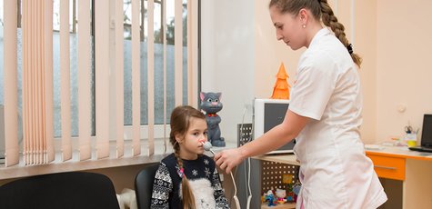 Обследование ребенка у лора в клинике «Бэби лор»