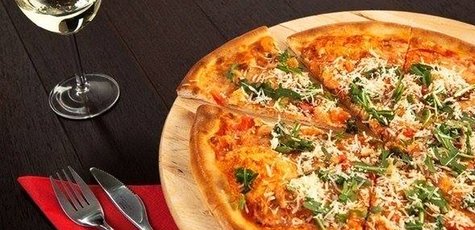 Знижка 50% на все меню піц від «Papa Jerry»