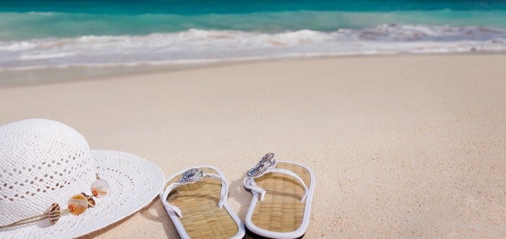 https://cdn1.pokupon.ua/uploaded/new_campaign_pictures/461982/data/main720x340/accessories-beach-blue-feminine-65900.jpeg?1518953143