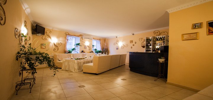 https://cdn1.pokupon.ua/uploaded/new_campaign_pictures/463580/data/main720x340/imgonline-com-ua-Resize-x1WsCTAVOGSQ.jpg?1518962445