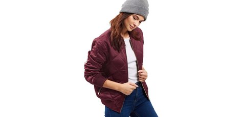 Скидки до 40% на куртки и пальто «H&M» и «Newlook»