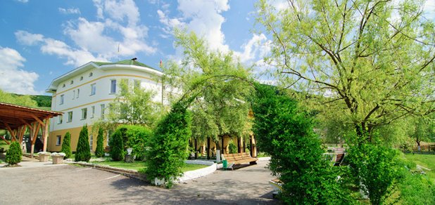 https://cdn1.pokupon.ua/uploaded/new_campaign_pictures/471934/data/main620x292/information_items_152.jpg?1521102382