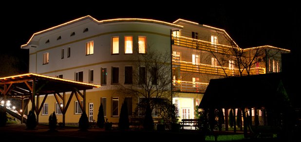 https://cdn1.pokupon.ua/uploaded/new_campaign_pictures/471940/data/main620x292/information_items_158.jpg?1521102386