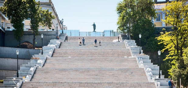 https://cdn1.pokupon.ua/uploaded/new_campaign_pictures/472176/data/main620x292/%D0%9F%D0%9E%D1%82%D1%91%D0%BC%D0%BA%D0%B8%D0%BD%D1%81%D0%BA%D0%B0%D1%8F-%D0%BF%D0%B5%D1%80%D0%B5%D0%B4-%D0%BE%D1%82%D0%BA%D1%80%D1%8B%D1%82%D0%B8%D0%B5%D0%BC-4.jpg?1521185663