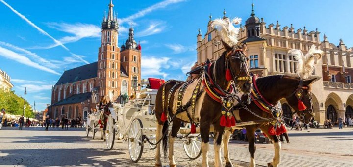 https://cdn1.pokupon.ua/uploaded/new_campaign_pictures/472525/data/main720x340/krakow-rynek.jpg?1521465391