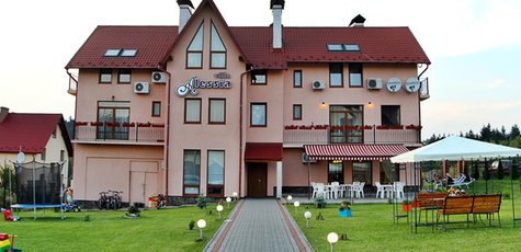 От 3 дней в отеле «Villa Alessia» в Сходнице