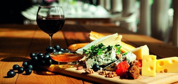 https://cdn1.pokupon.ua/uploaded/new_campaign_pictures/473000/data/main620x292/5-New-Food-WIne2-e1422556263755.jpg?1521557958